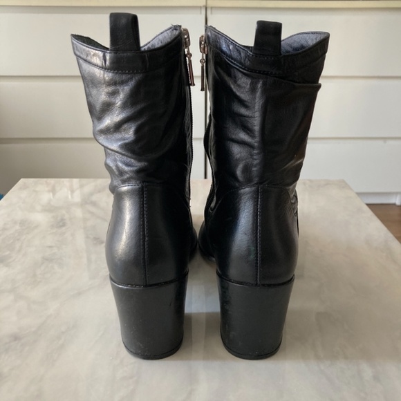 Dionella Black Leather booties - Picture 4 of 15